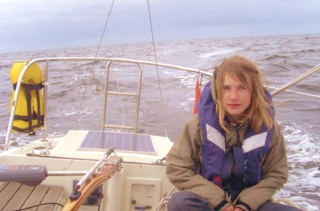 Laura Dekker 1995 the brave Dutch girl who wants to sail 