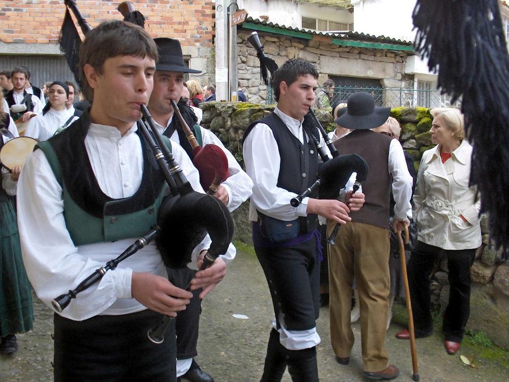 spanish bagpipes