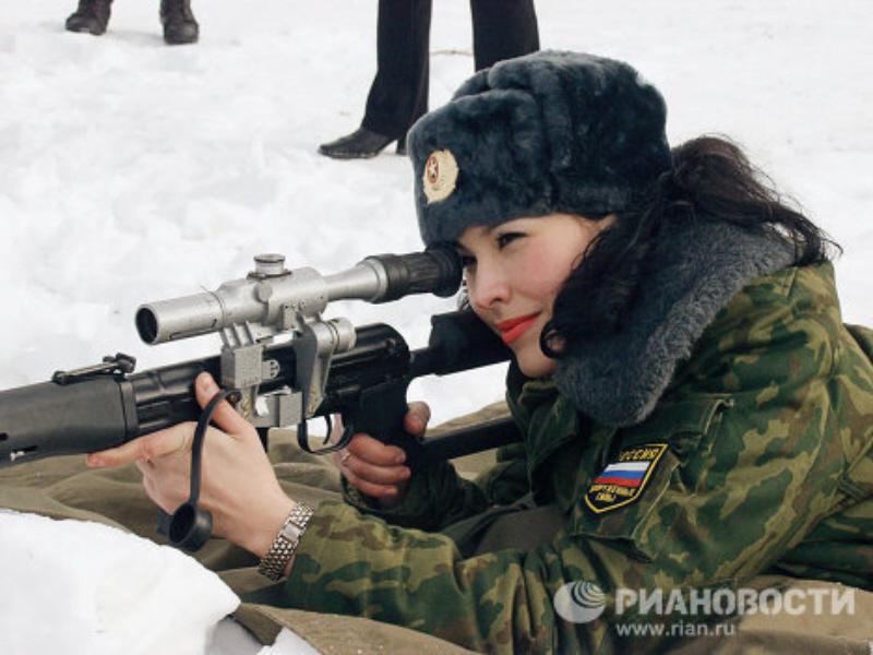 02k-russian-female-officers.jpg