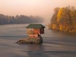 00 Orthosphere. 07.09.12. House in the middle of the Drina River near Bajina Bašta