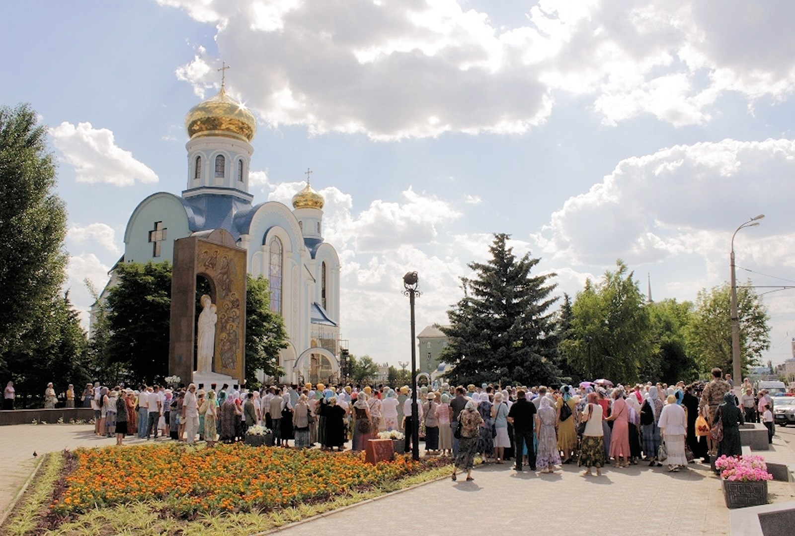 00 lugansk procession. orthodox. russia 10. 150615